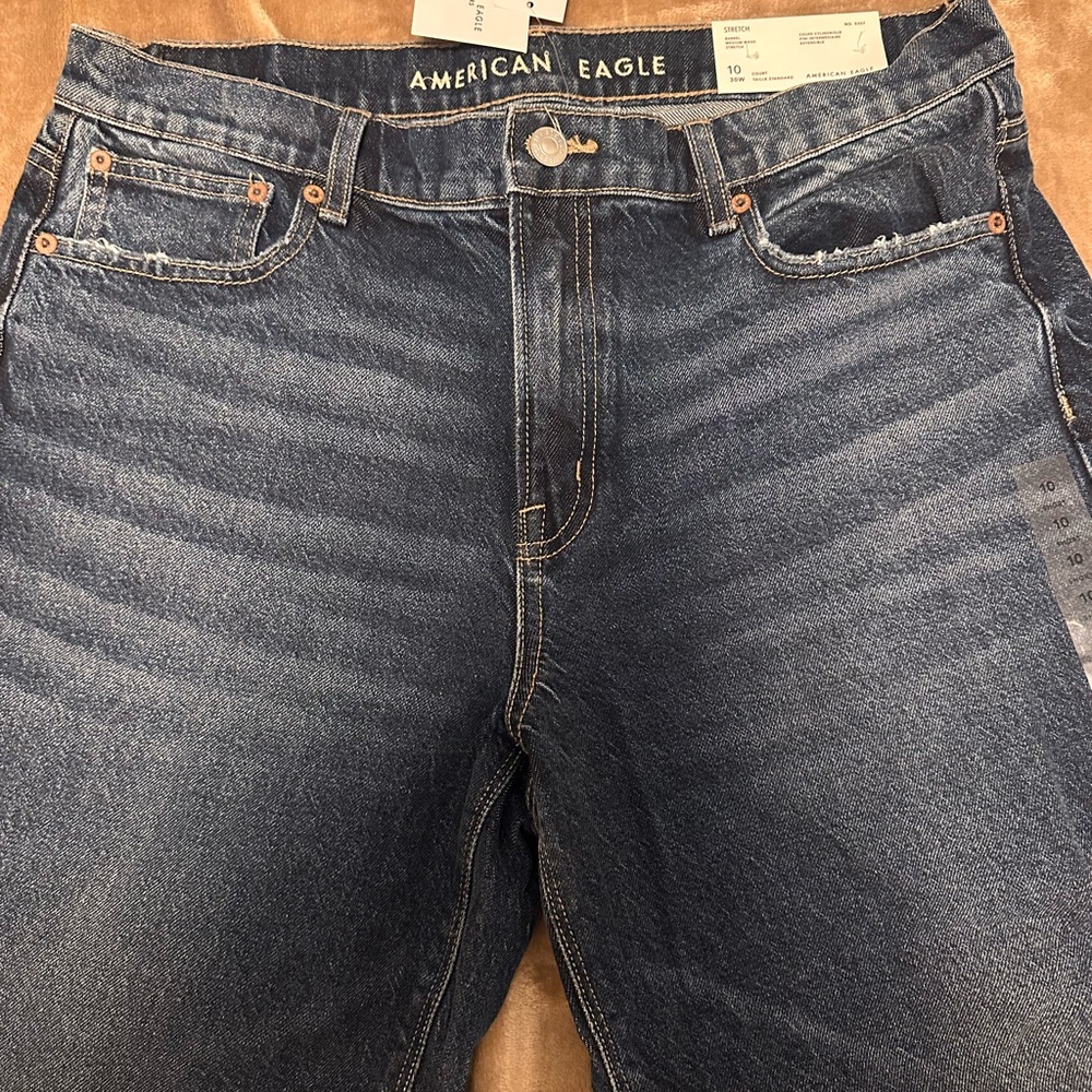 American Eagle Outfitters Women’s Barrel Stretch Jeans